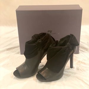 7 For All Mankind Black Open Toe Booties sz 7
